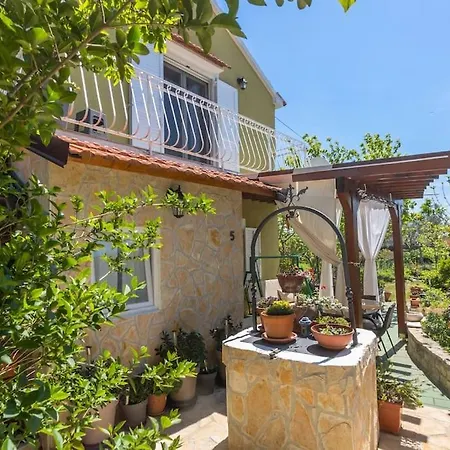 Peaceful House In Nature Nearby National Park Krka Bristane Extérieur photo