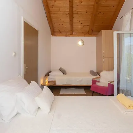 Peaceful House In Nature Nearby National Park Krka Bristane Extérieur photo