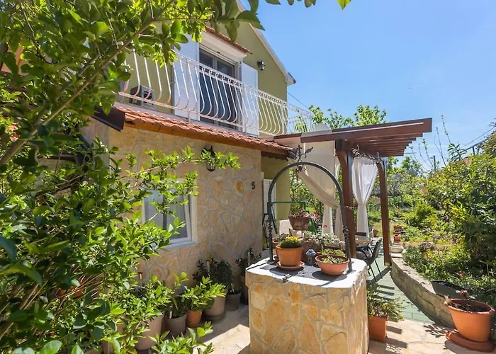 Peaceful House In Nature Nearby National Park Krka